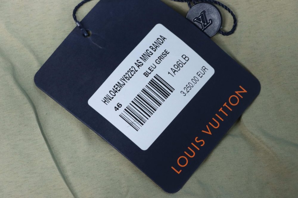 Jeansjacke mit Kirschblütenstreifen – Bild 9