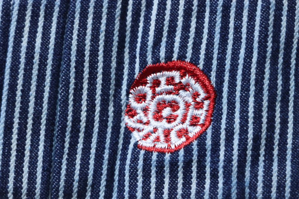 Jeansjacke mit Kirschblütenstreifen – Bild 5