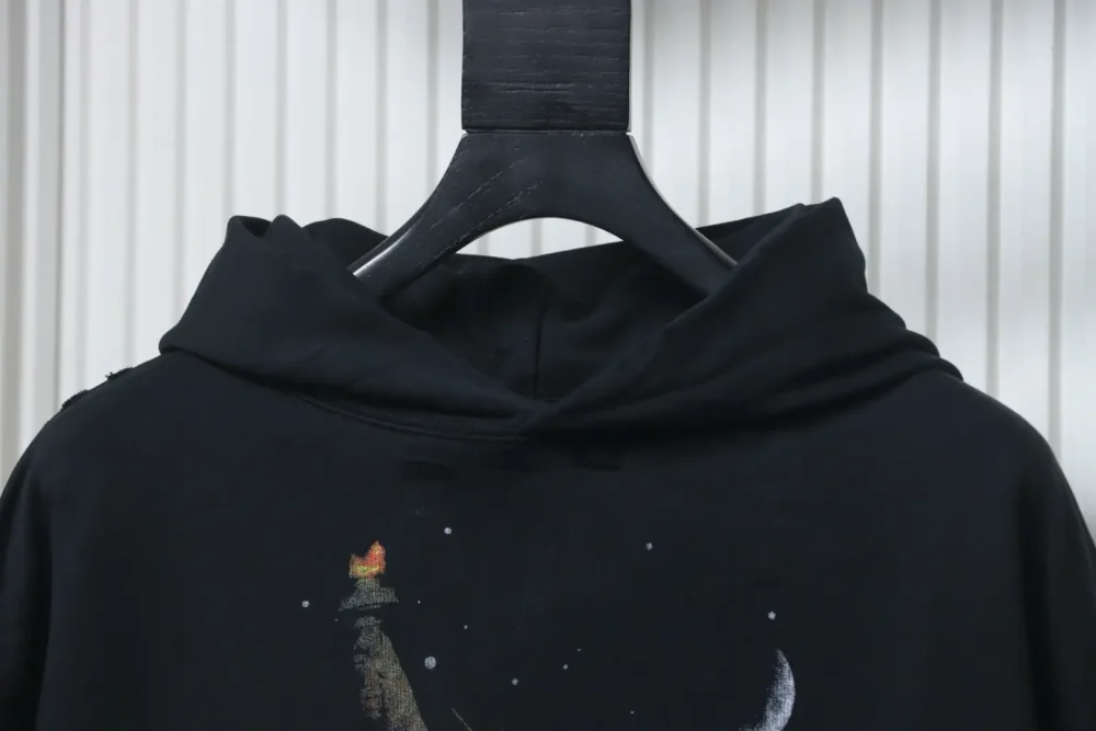 Kapuzensweatshirt mit Freiheitsstatue-Print – Bild 3