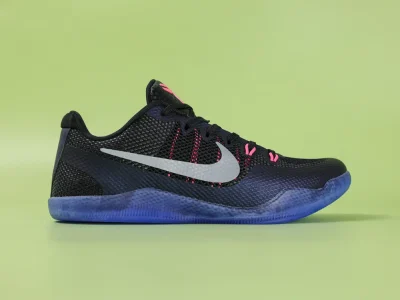 Kaufen Sie Kobe 11 'Invisibility Cloak'
