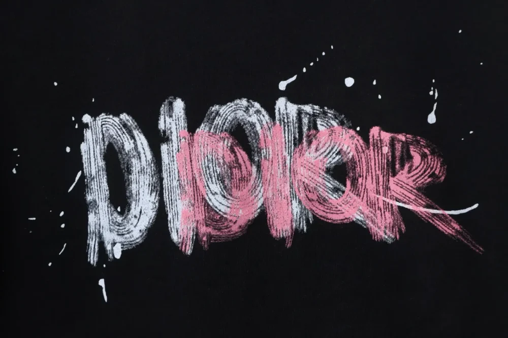 Kurzes Sweatshirt mit Rundhalsausschnitt und handbemaltem Graffiti-Tintenspritzer-Buchstabendruck XXL – Bild 7