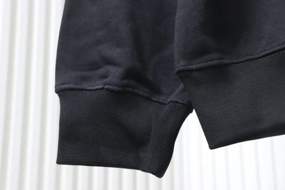 Kurzes Sweatshirt mit Rundhalsausschnitt und handbemaltem Graffiti-Tintenspritzer-Buchstabendruck XXL – Bild 5