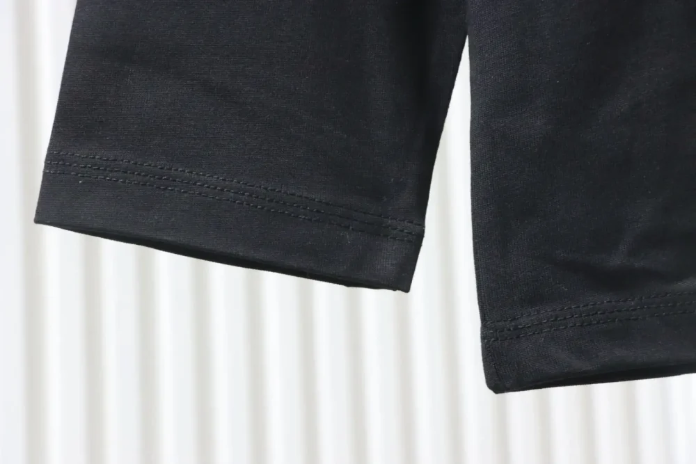 Langärmliges T-Shirt mit aufgesticktem Burberry-Signaturlogo – Bild 5