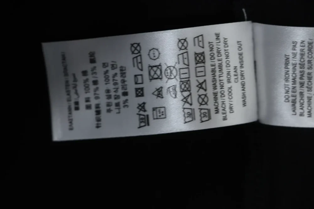 Langärmliges T-Shirt mit aufgesticktem Burberry-Signaturlogo – Bild 9