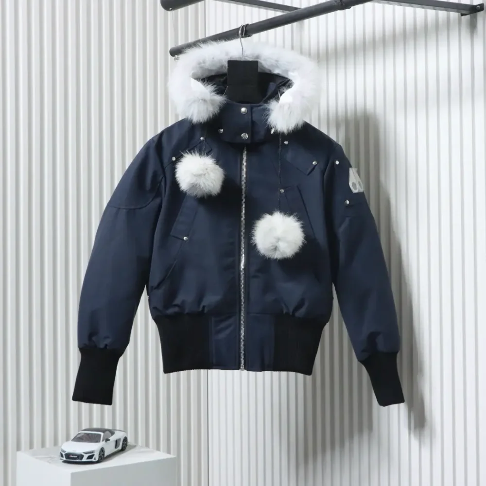 M00se knuck1es klassische Damen Daunenjacke mit Brustfellball – Bild 12