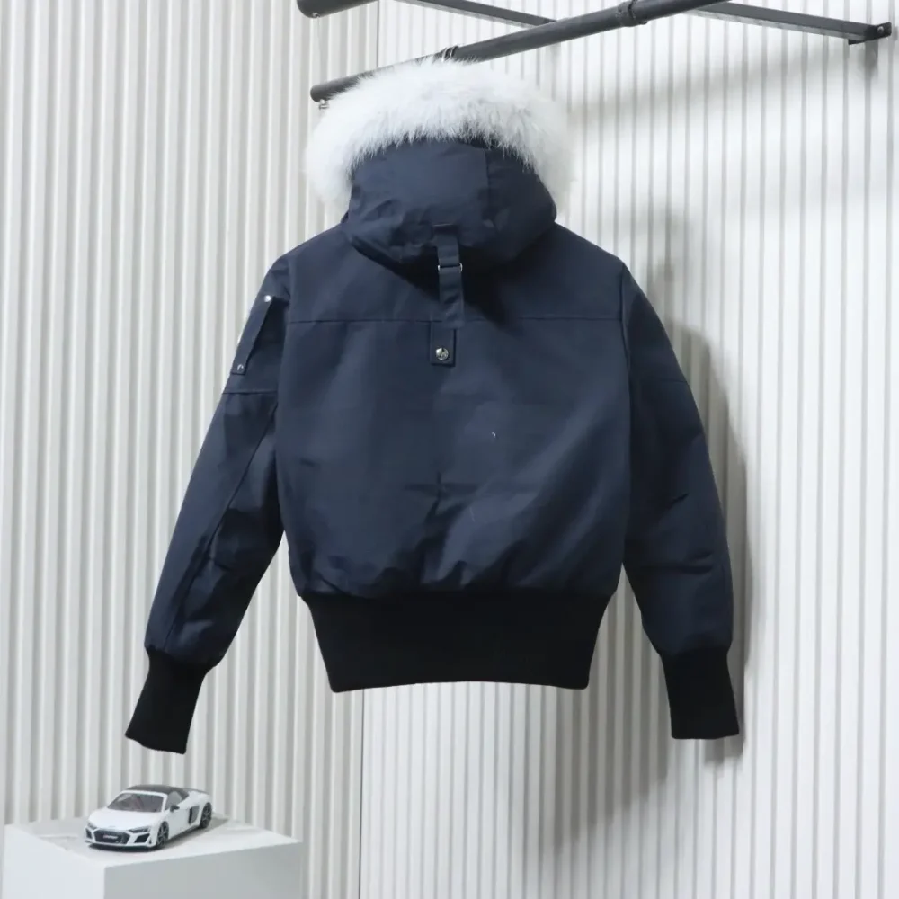 M00se knuck1es klassische Damen Daunenjacke mit Brustfellball – Bild 13