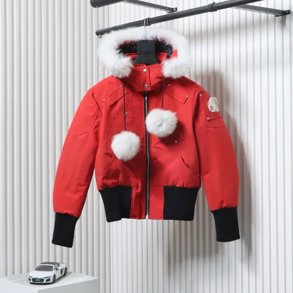 M00se knuck1es klassische Damen Daunenjacke mit Brustfellball