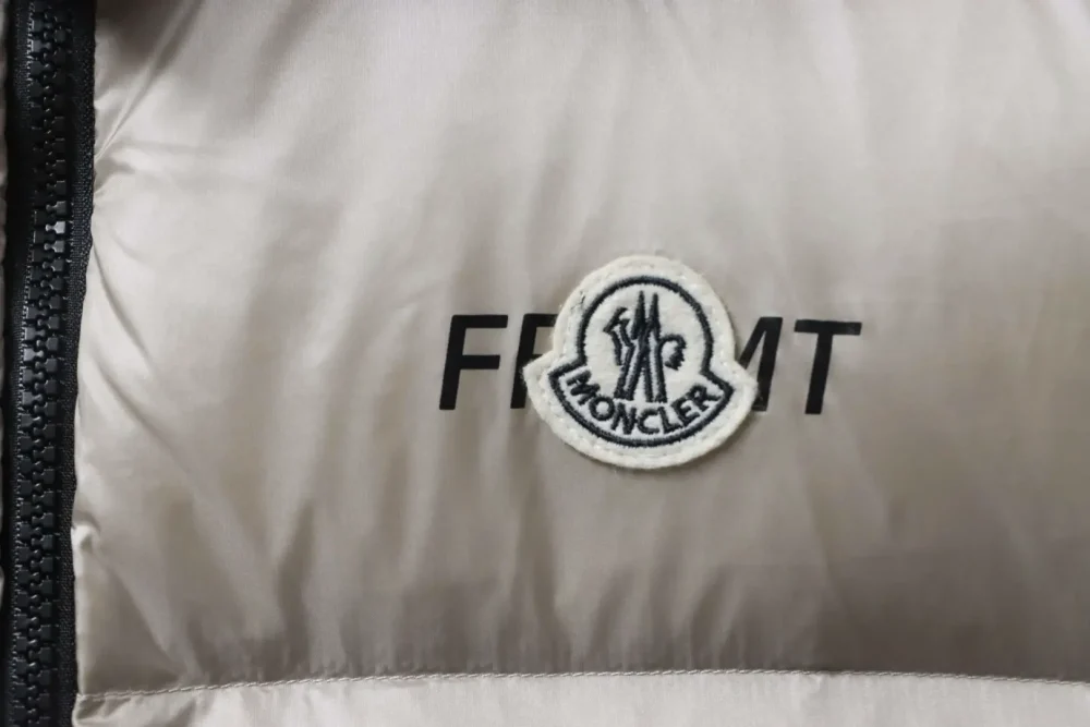 Moncler Co-Branding-Kapuzenweste Fujiwara Hiroshi – Bild 7