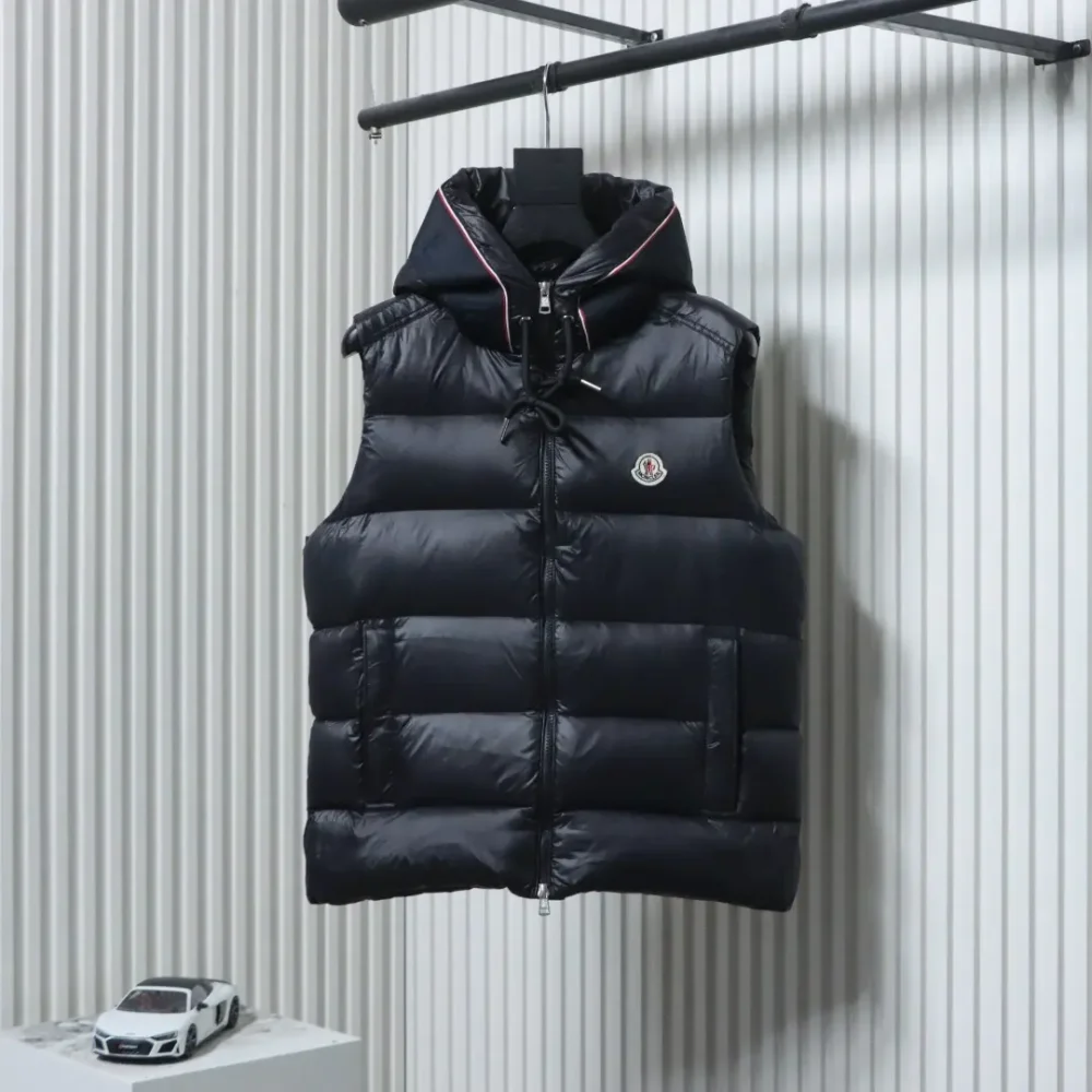 Moncler Web-Kapuzenweste mit Schriftzug