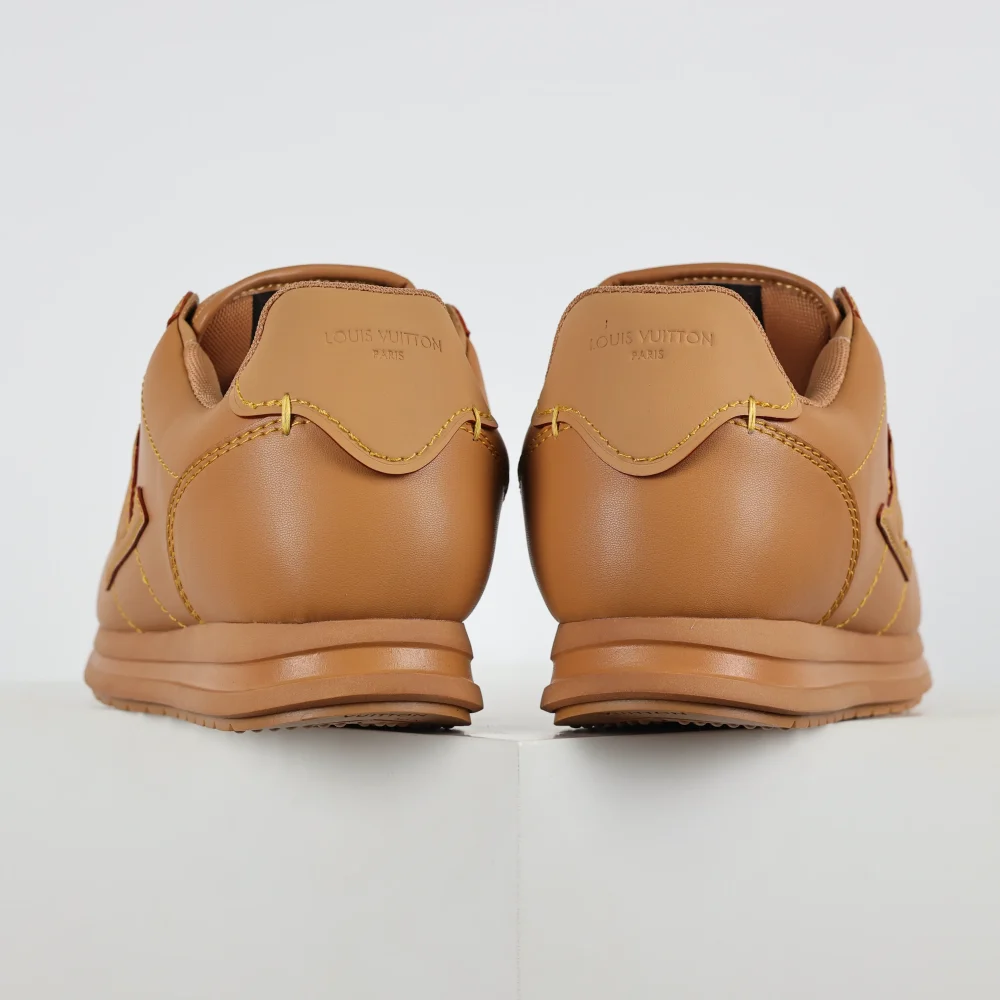 Nigo Buttersoft Low-Top-Sneaker mit runder Zehenpartie und Schnürung Braun – Bild 6