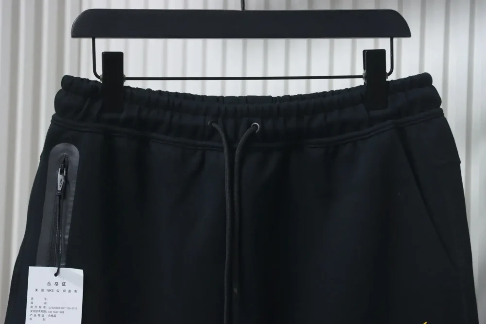 Nike NOCTA co-branded printed sports trousers – Bild 3
