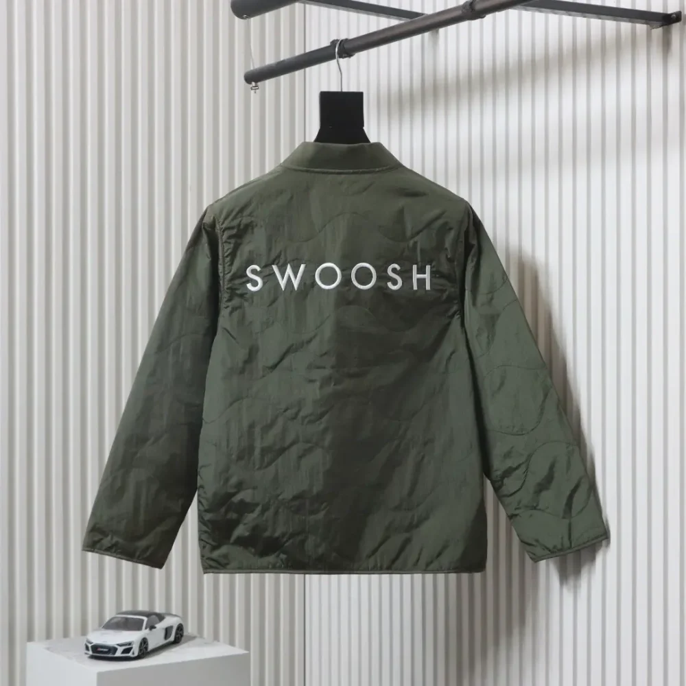 Nike Sportswear Lockere Steppjacke mit Swoosh-Stickerei und Doppelhaken XXL – Bild 12