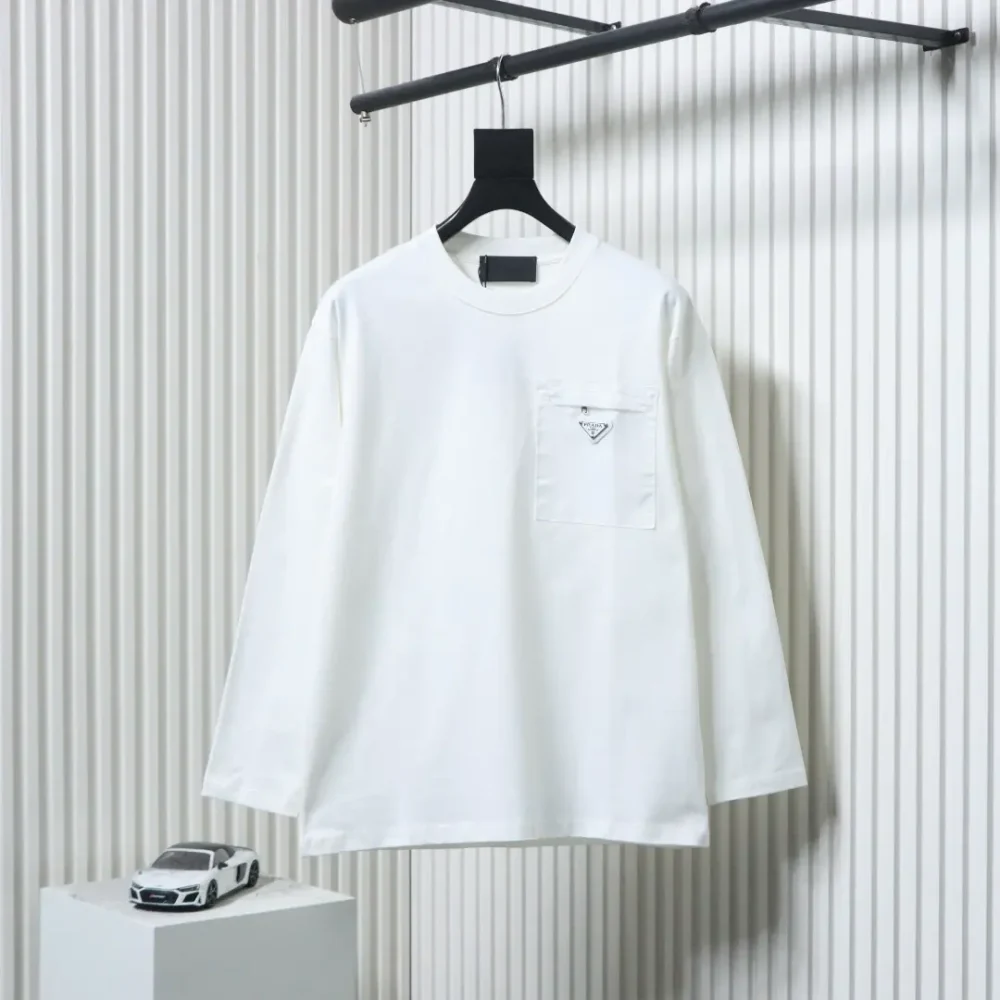Prada Langarmshirt mit Reißverschluss auf der Brust und Dreieckslogo – Bild 11