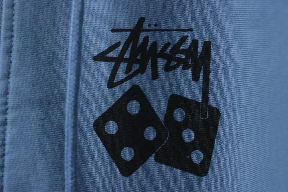 Stussy Reißverschlussjacke mit Würfel-Print – Bild 10