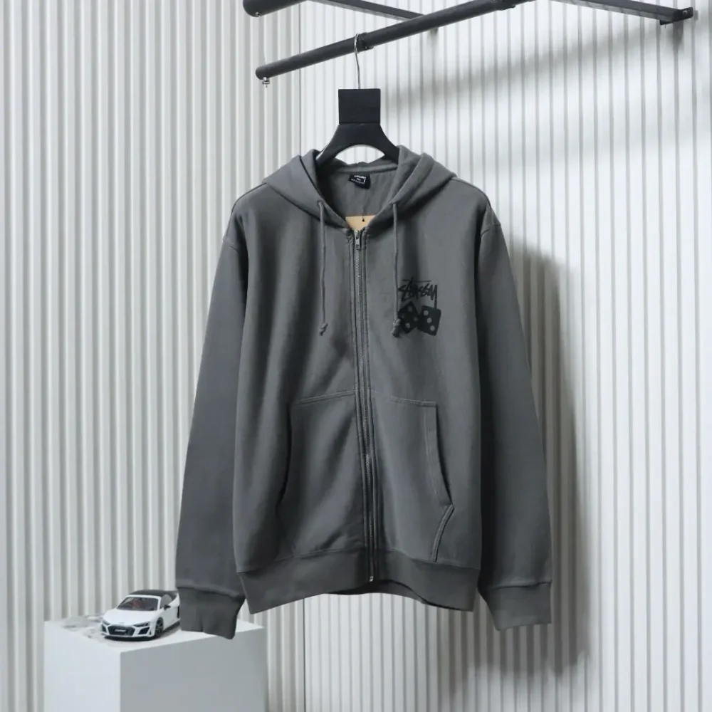 Stussy Reißverschlussjacke mit Würfel-Print – Bild 4