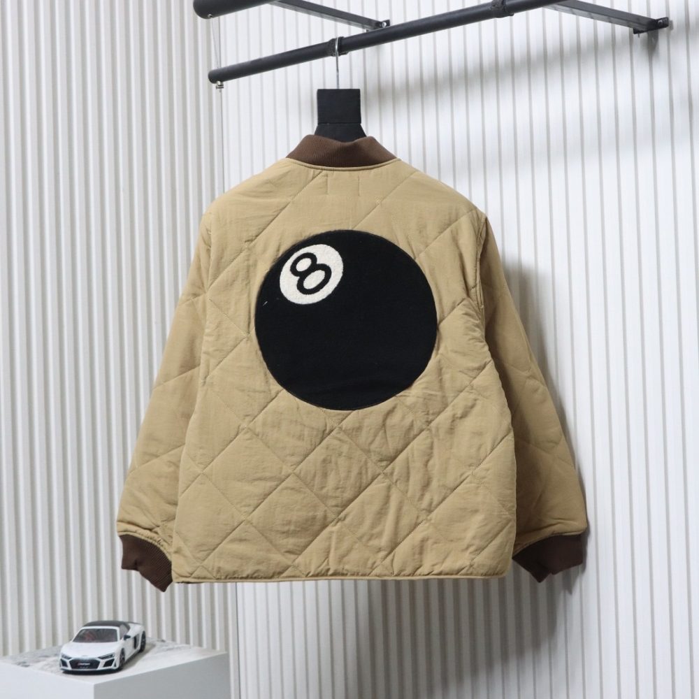 Stussy Schwarze Pufferjacke mit 8-Billiard-Reißverschluss – Bild 2