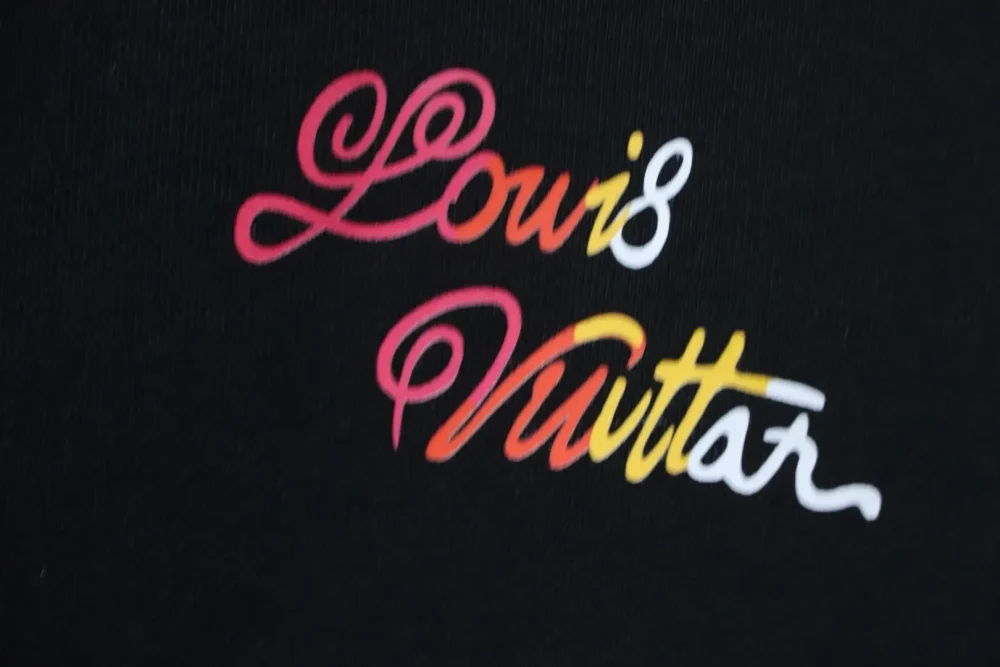 Sweatshirt mit Rundhalsausschnitt und Colorblock-Schriftzug – Bild 5