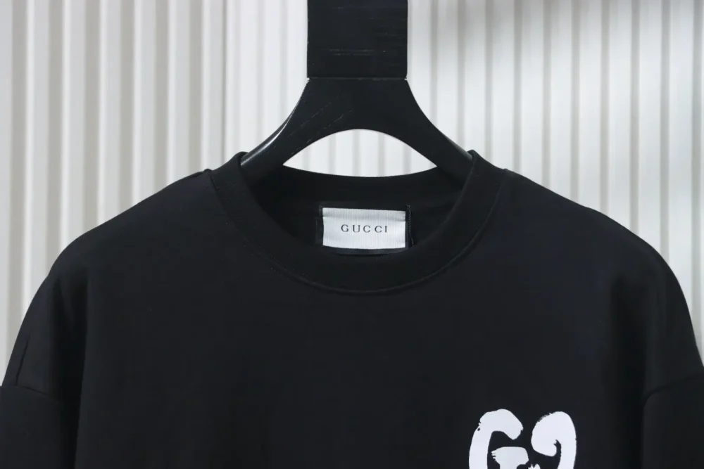 Sweatshirt mit Rundhalsausschnitt und handgemaltem Graffiti-Schriftzug-Logo XXL – Bild 3
