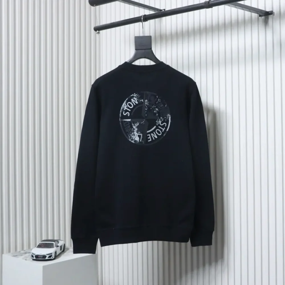 Sweatshirt mit Rundhalsausschnitt und reflektierendem Schriftzug – Bild 14