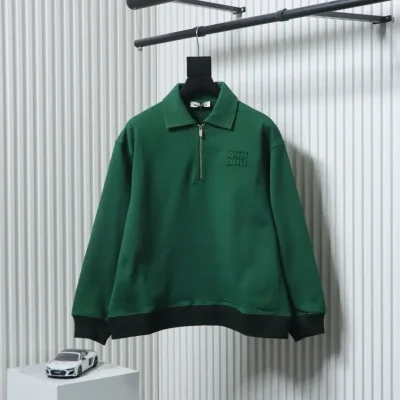 Sweatshirt mit halblangem Reißverschluss und Aufnäher-Schriftzug Grün