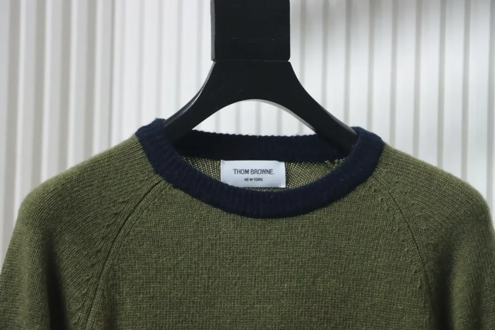 TB Colorblock-Pullover aus Wolle mit Rundhalsausschnitt – Bild 3