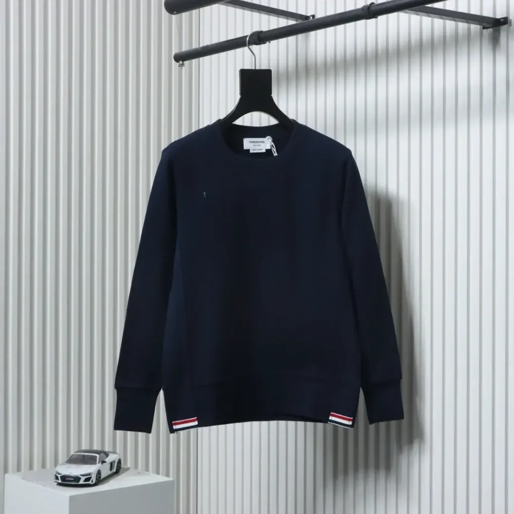 TB Sweatshirt mit Rundhalsausschnitt und neuem Saum