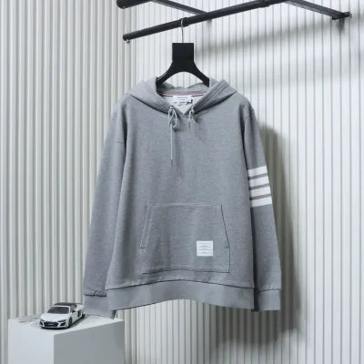 TB Vier-Stab-Garngefärbtes Kapuzensweatshirt