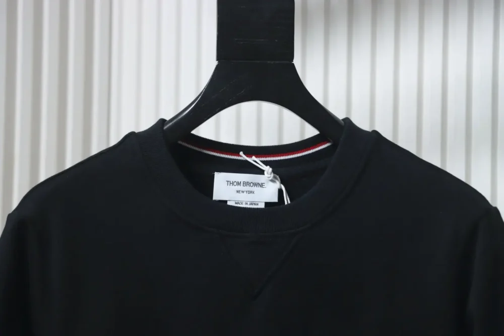 TB klassisches garngefärbtes Rundhals-Sweatshirt – Bild 4