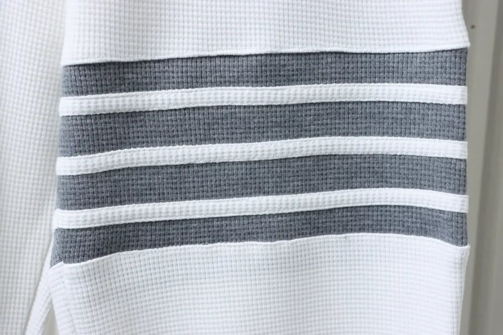 Thom Browne Klassische Jogginghose mit Waffelmuster – Bild 10