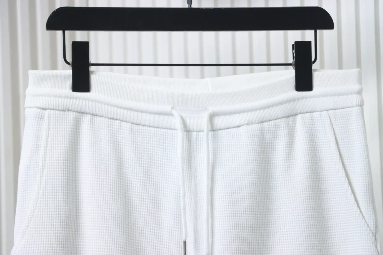Thom Browne Klassische Jogginghose mit Waffelmuster – Bild 3