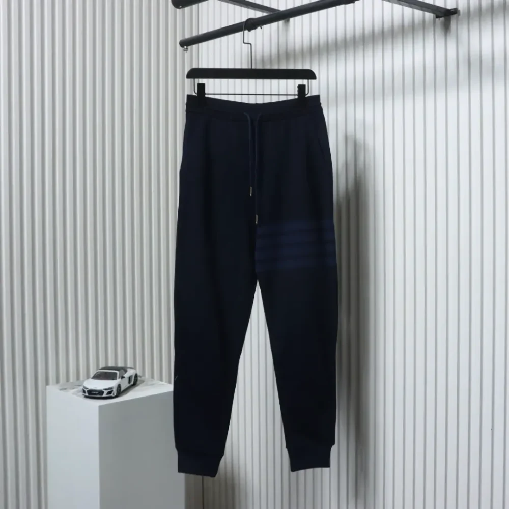 Thom Browne Neue garngefärbte Hose mit vertikalem Bein – Bild 2
