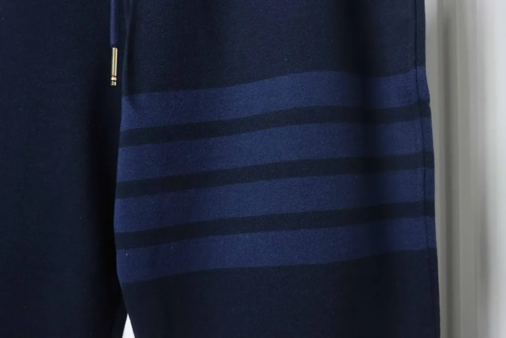Thom Browne Neue garngefärbte Hose mit vertikalem Bein – Bild 8