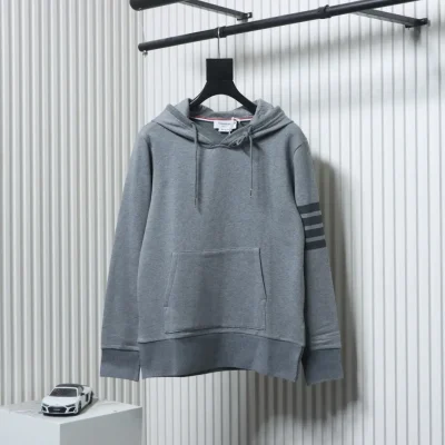 Thom Browne klassisches, garngefärbtes Kapuzensweatshirt mit vier Balken