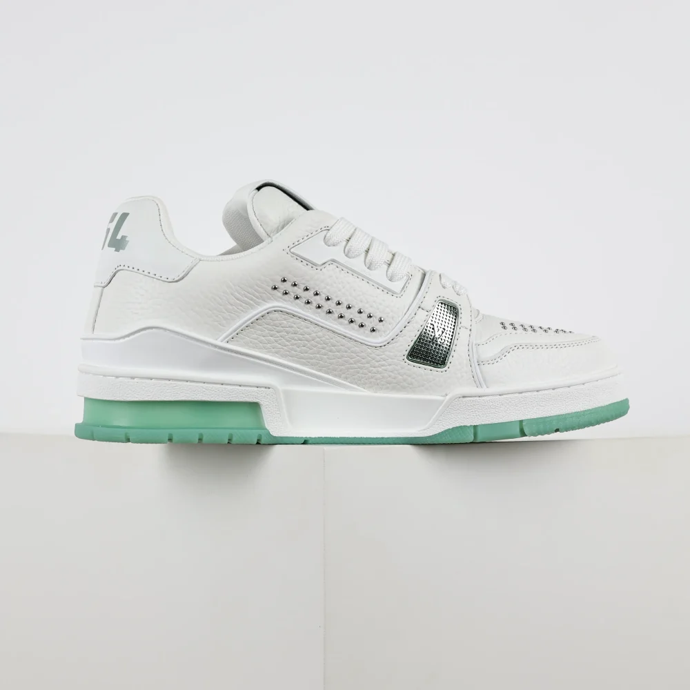 Trainer flache Schnür-Low-Top-Sneaker aus Rindsleder in Weiß und Grün – Bild 5