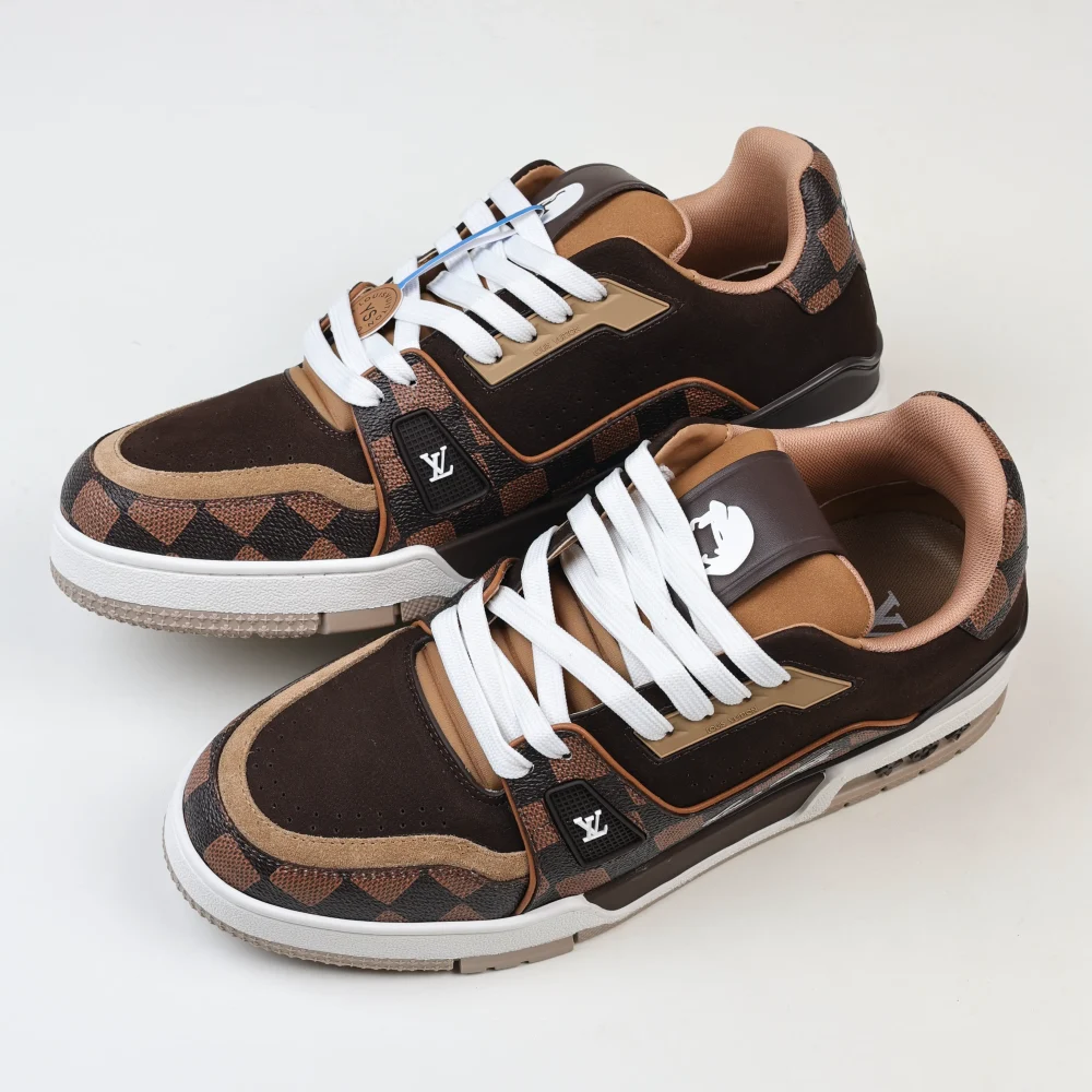 Trainer x Nigo Niedrige Schnürsneaker mit runder Zehenpartie und braunem Schachbrettmuster – Bild 7