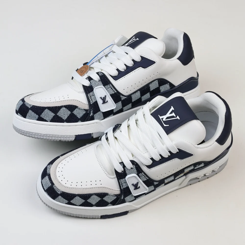 Trainer x Nigo Niedrige Schnürsneaker mit runder Zehenpartie und weißem und blauem Schachbrettmuster – Bild 7