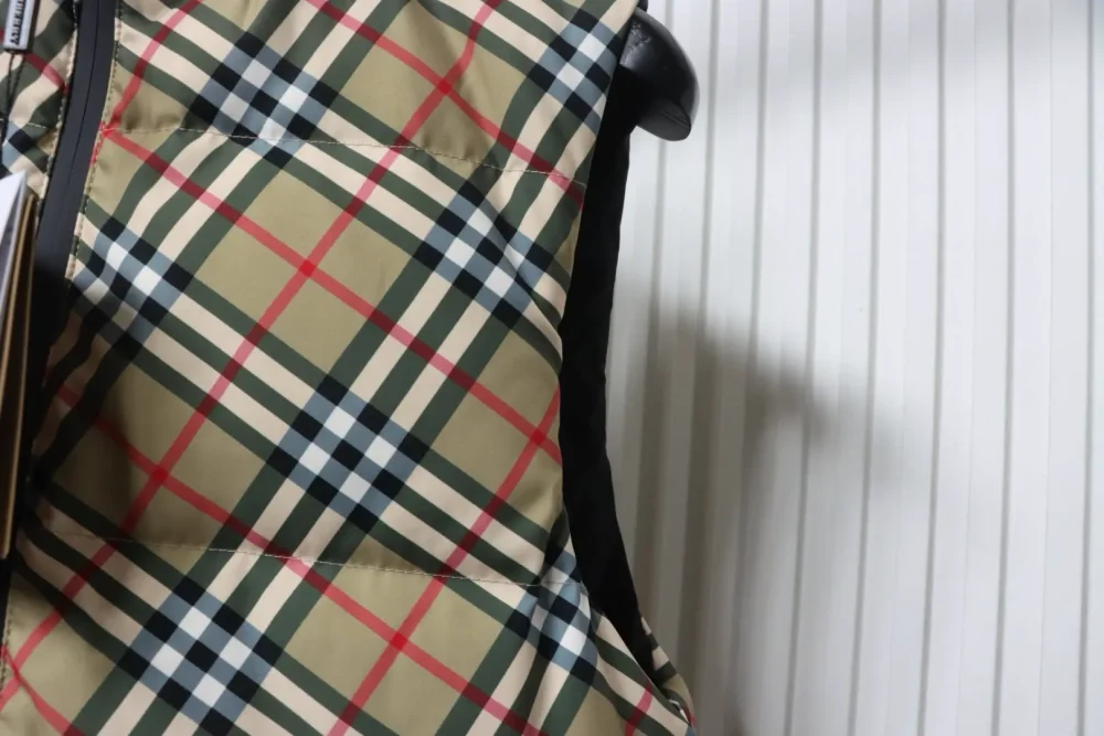 Weste aus kariertem Twill XXL – Bild 5