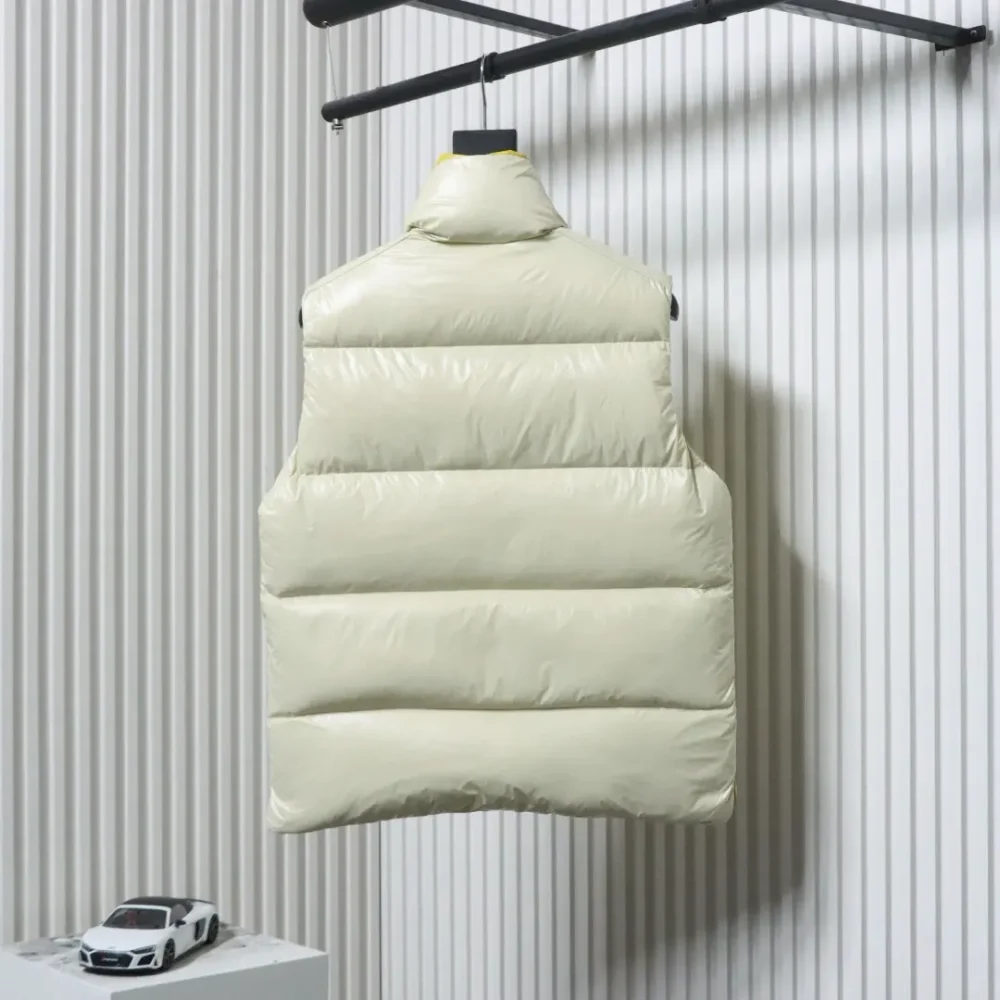 Weste mit Monogramm-Colorblock-Karomuster – Bild 2