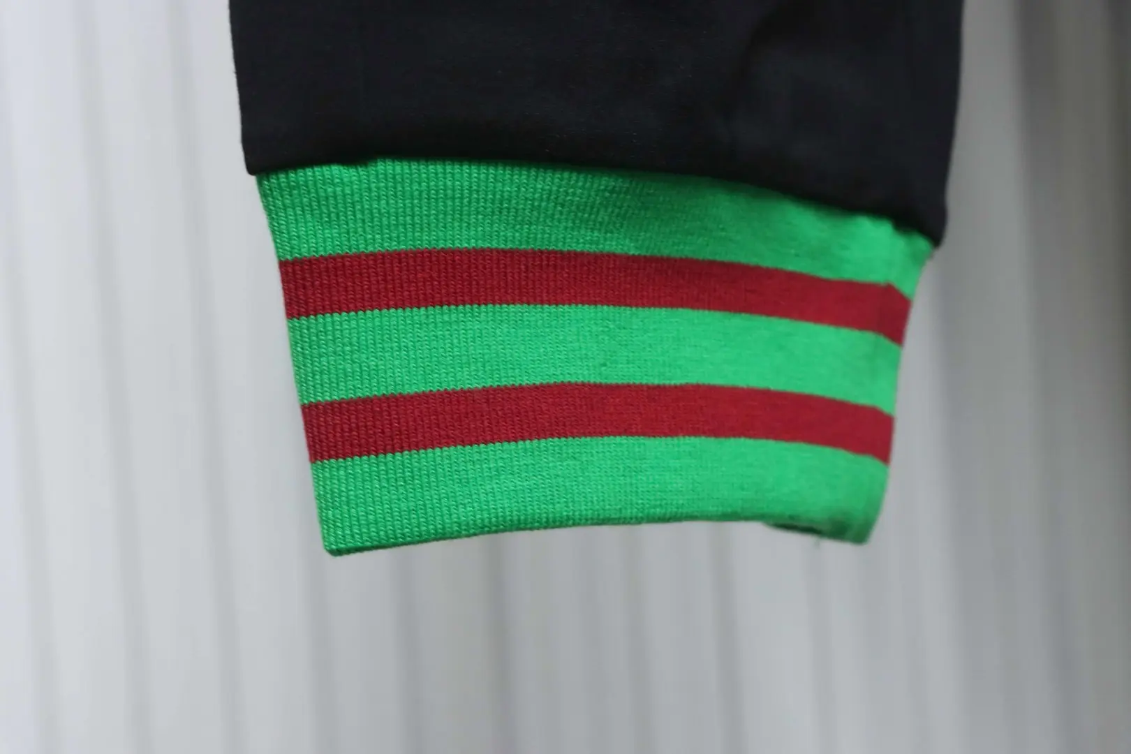 Arbeitshose mit seitlichen Gurtbandeinsätzen – Bild 7