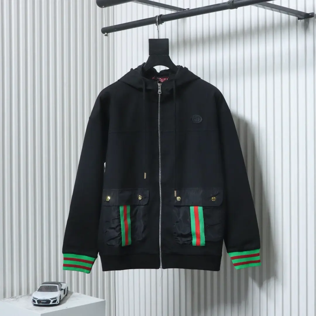 Arbeitsjacke mit Kapuze, gestreiftem Reißverschluss und Taschen, Arbeitskleidung mit Kapuze