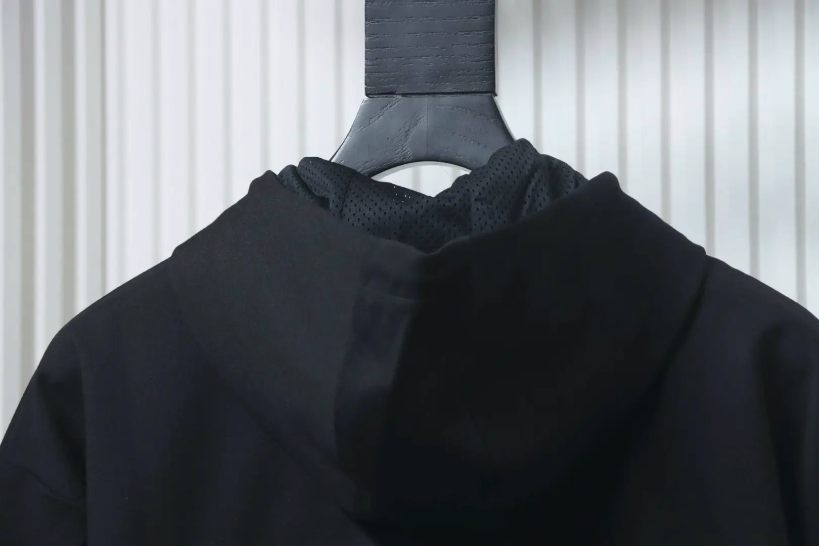 Arbeitsjacke mit Kapuze, gestreiftem Reißverschluss und Taschen, Arbeitskleidung mit Kapuze – Bild 4