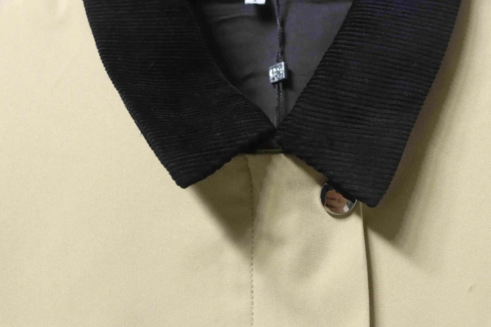 Arbeitsjacke mit Stickerei auf der Brust – Bild 7