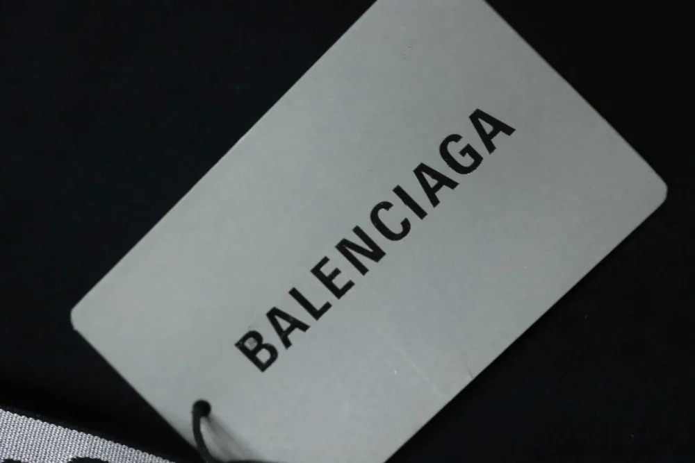 Balenciaga BLCG Pre-Fall Baggy-Hose mit weitem Bein und Doppelgürtel – Bild 8