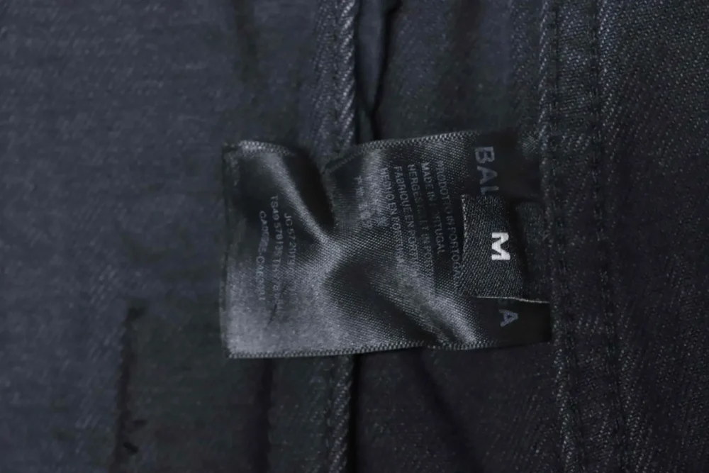 Balenciaga – Weiße Jeansjacke mit Doppel-B-Graffiti und Tintenspritzern XXL – Bild 7