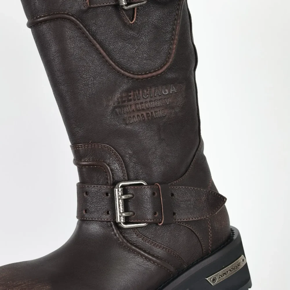 Balenciga 25FWVenom hohe Stiefel im Motorrad-Punk-Stil mit Martin-Schnalle und großen Stiefeln mit dicker Sohle Braun – Bild 10