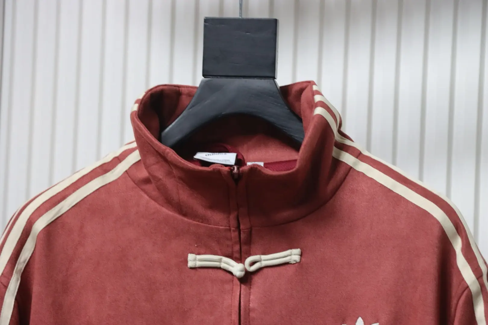 Clover Neue chinesische Wildleder-Tang-Anzugjacke – Bild 3