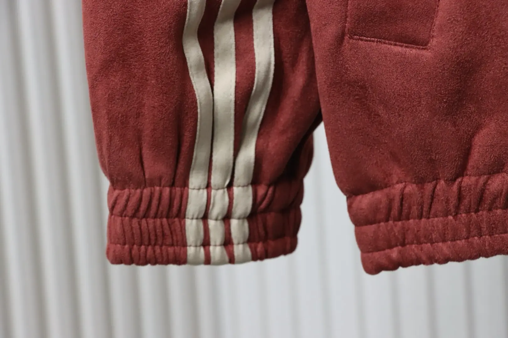 Clover Neue chinesische Wildleder-Tang-Anzugjacke – Bild 7