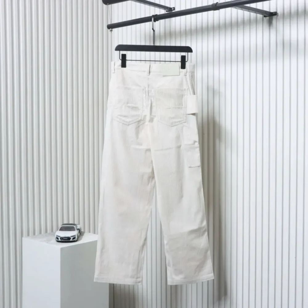 Einfarbige Cordhose – Bild 2