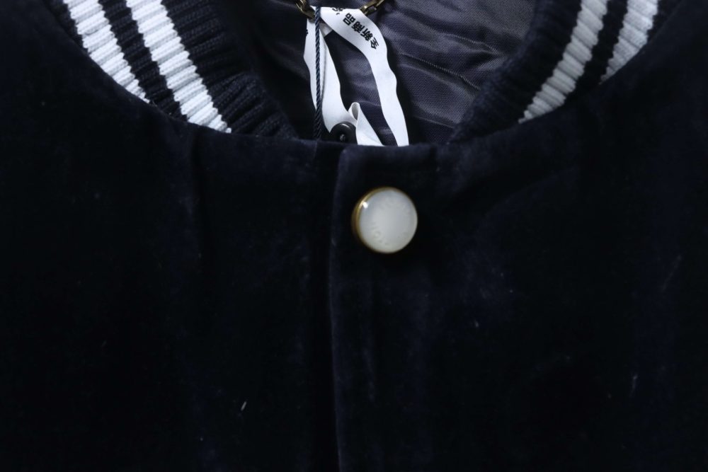 Jacke aus Perlensamt – Bild 5