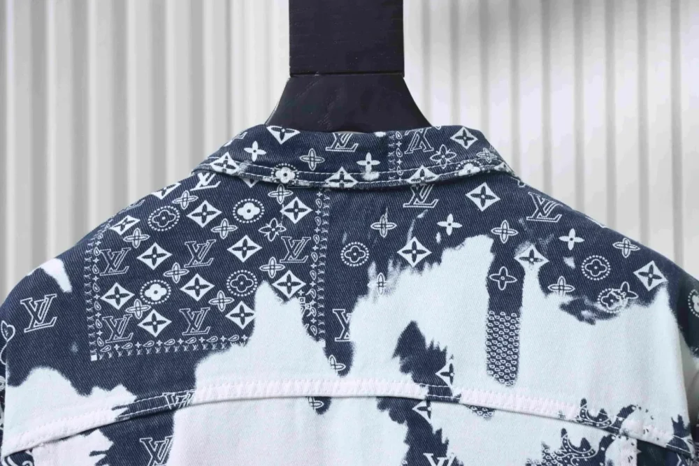 Jeansjacke mit Mosaikmuster Top-Version – Bild 4